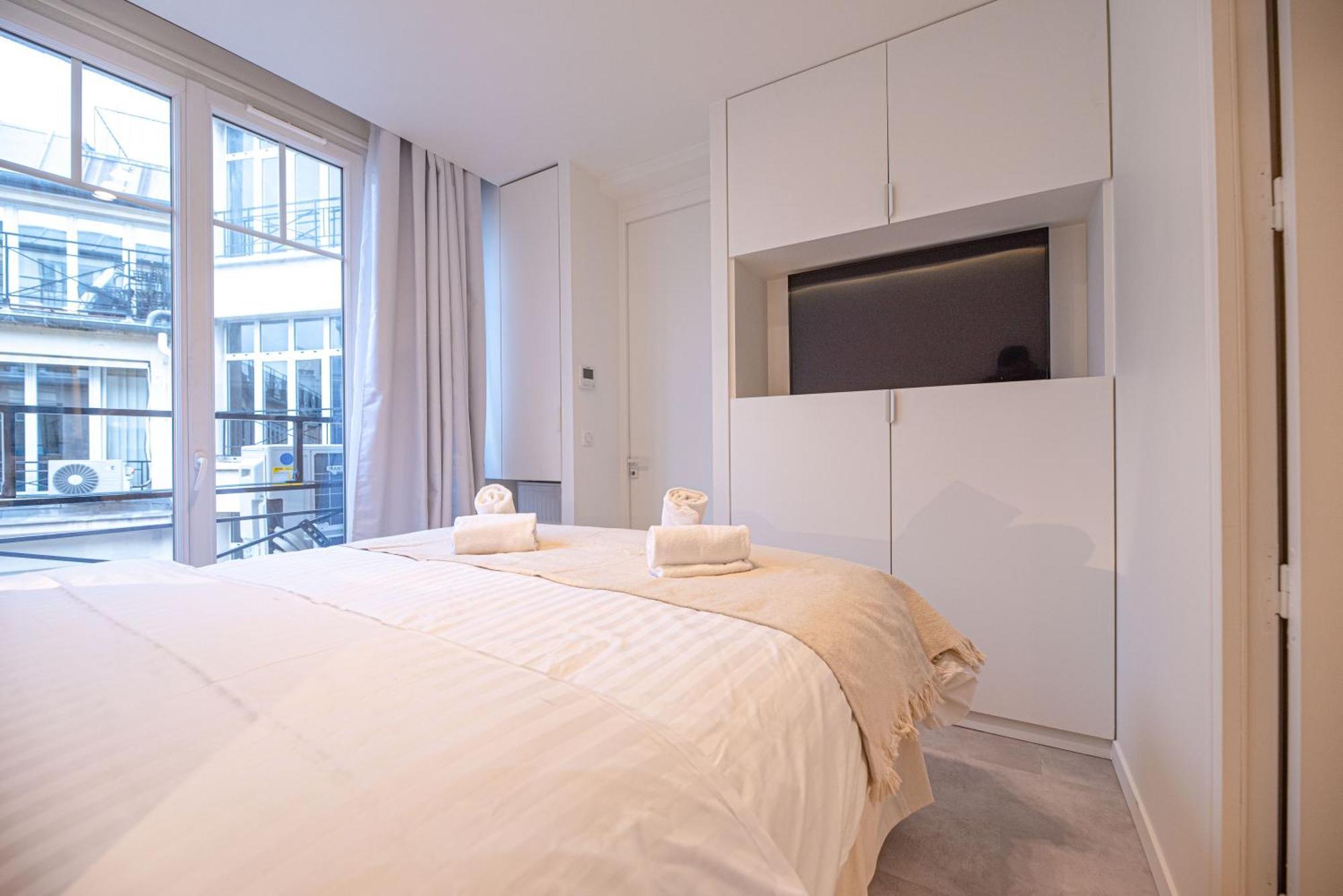 Apartment Cia - 2br Madeleine Champs Elysees