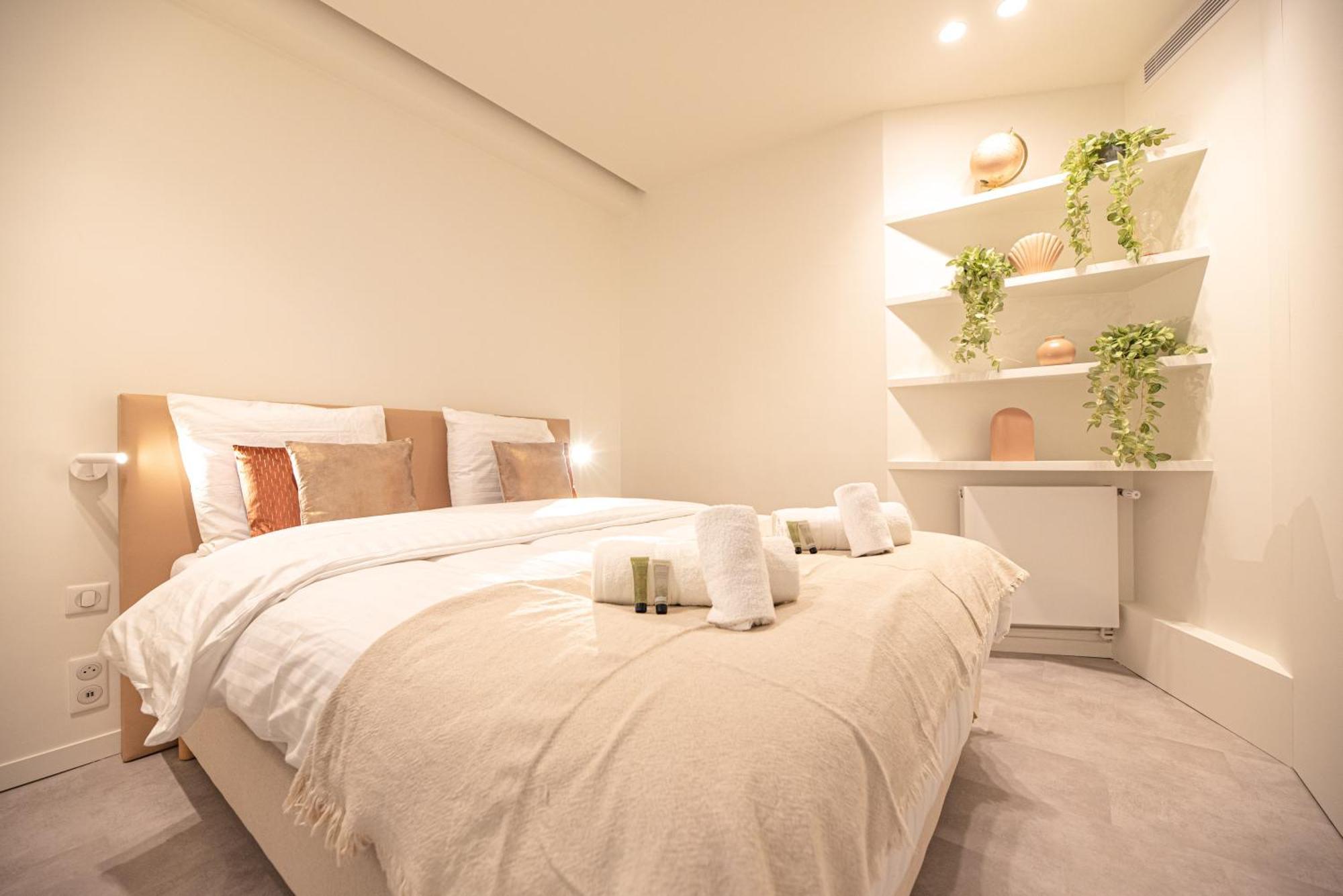 Apartment Cia - 2br Madeleine Champs Elysees