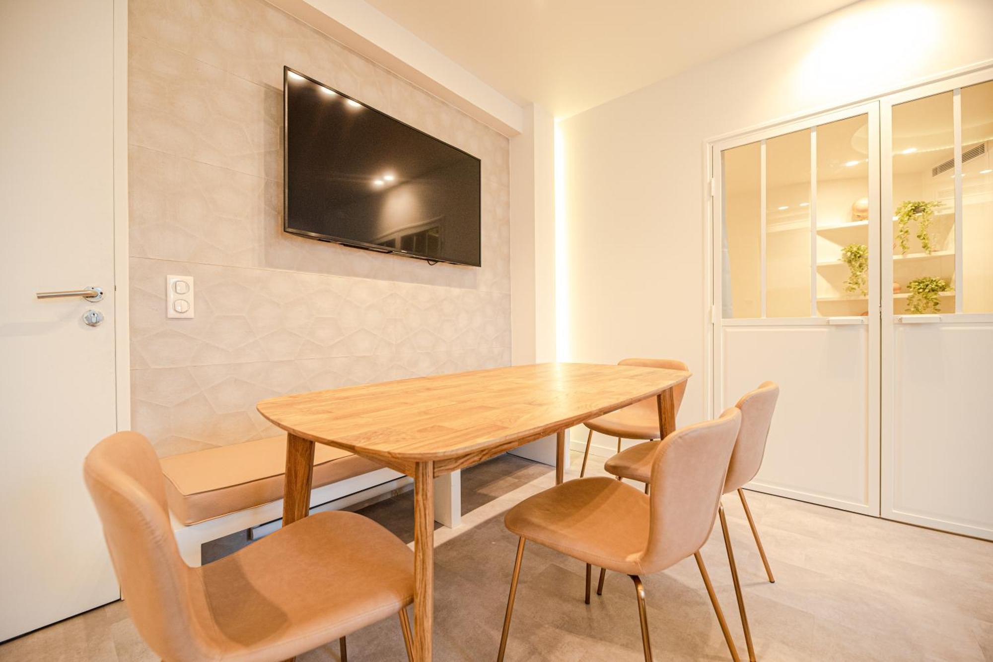 Cia - 2br Madeleine Champs Elysees Apartment Paris